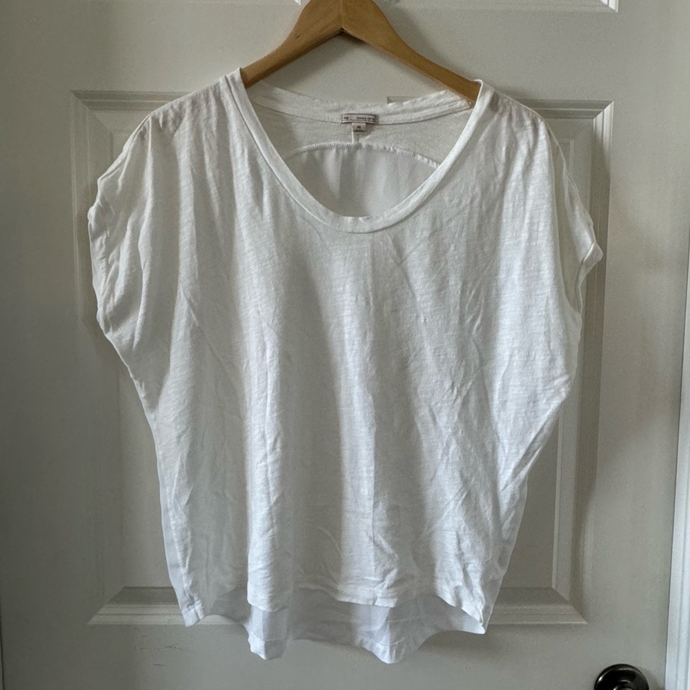 Gap white short sleeve cotton & polyester top